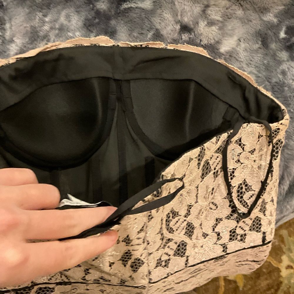 NWT Diane Von Furstenberg Lace Dress 🤎 - Picture 7 of 9